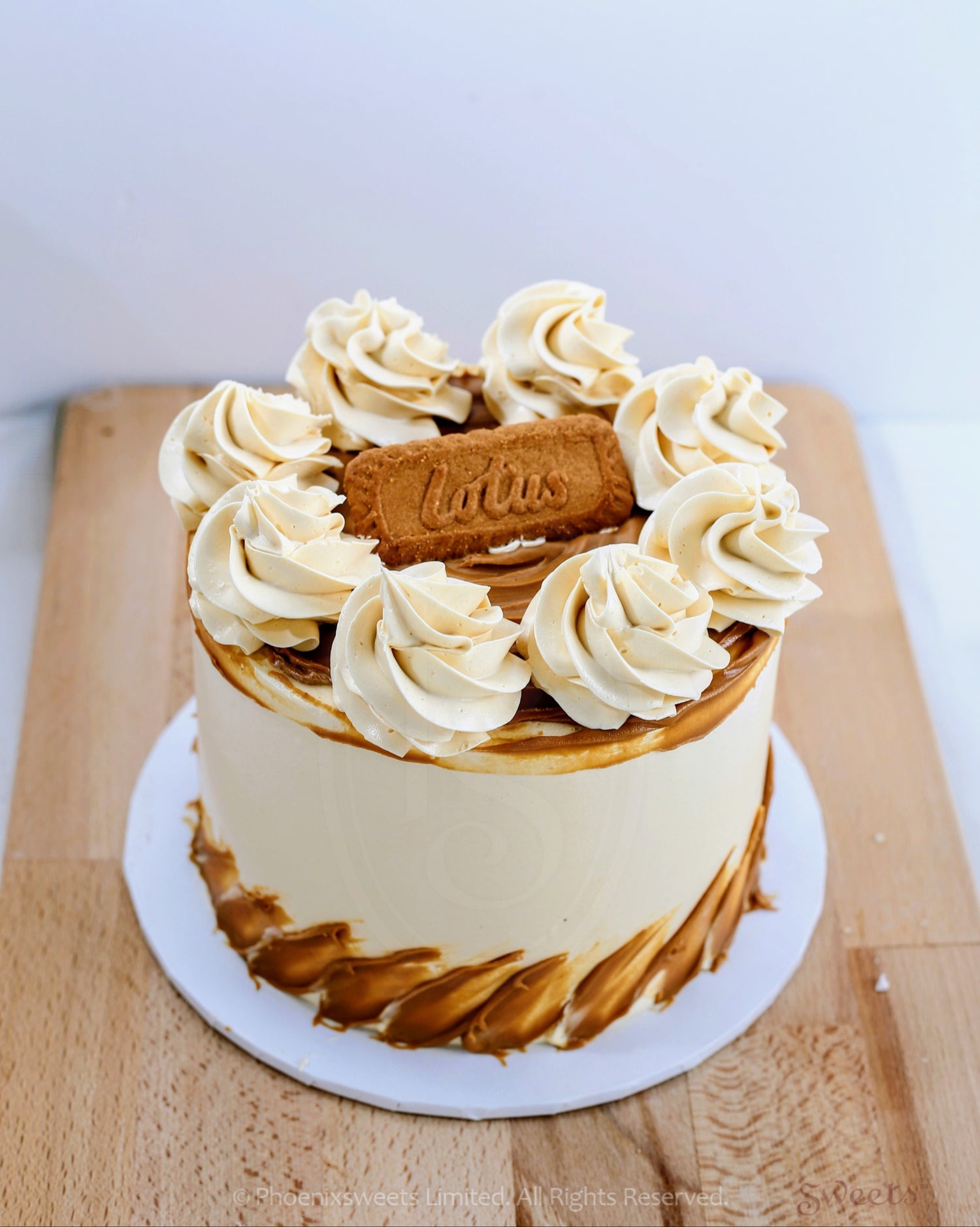 Butter Cream Cake - Lotus Biscoff